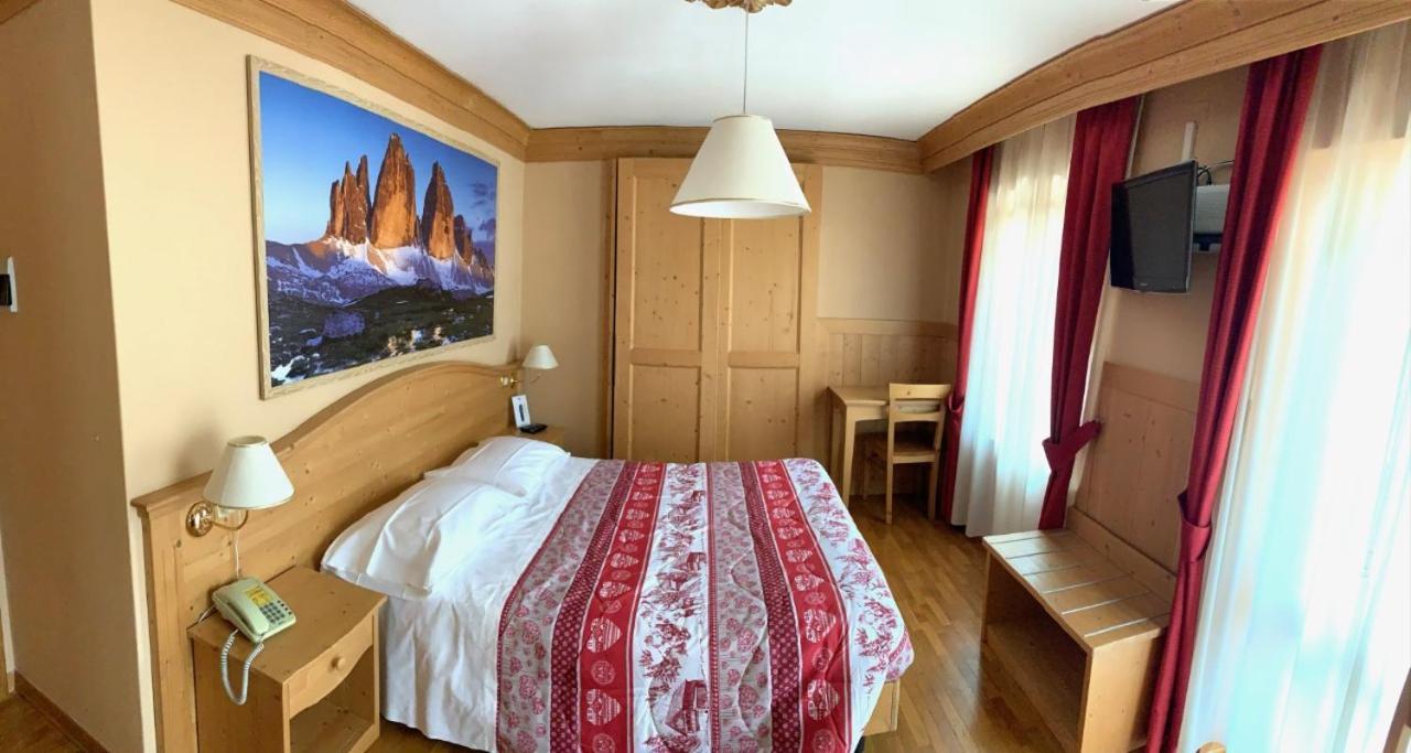 Albergo Garni Ajarnola Auronzo di Cadore Luaran gambar