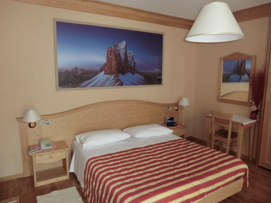 Albergo Garni Ajarnola Auronzo di Cadore Bilik gambar