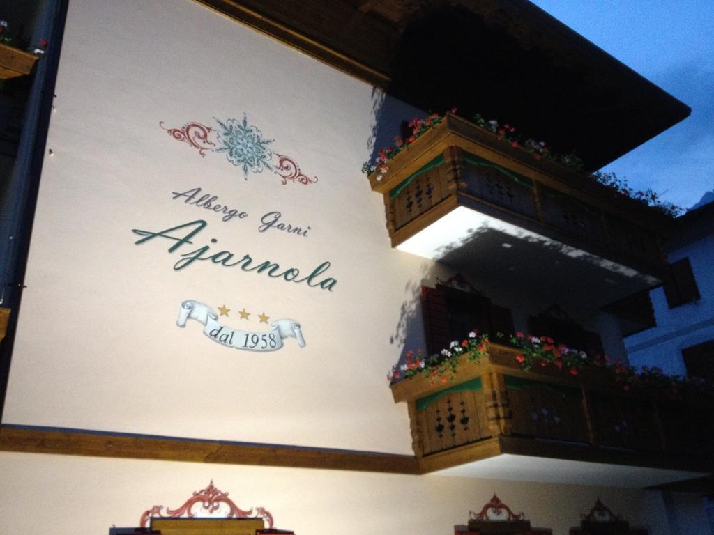 Albergo Garni Ajarnola Auronzo di Cadore Luaran gambar