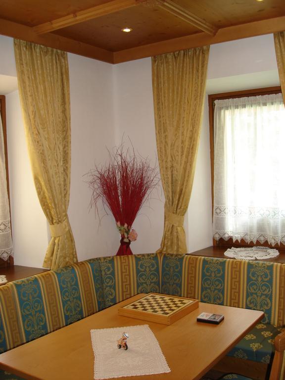 Albergo Garni Ajarnola Auronzo di Cadore Luaran gambar