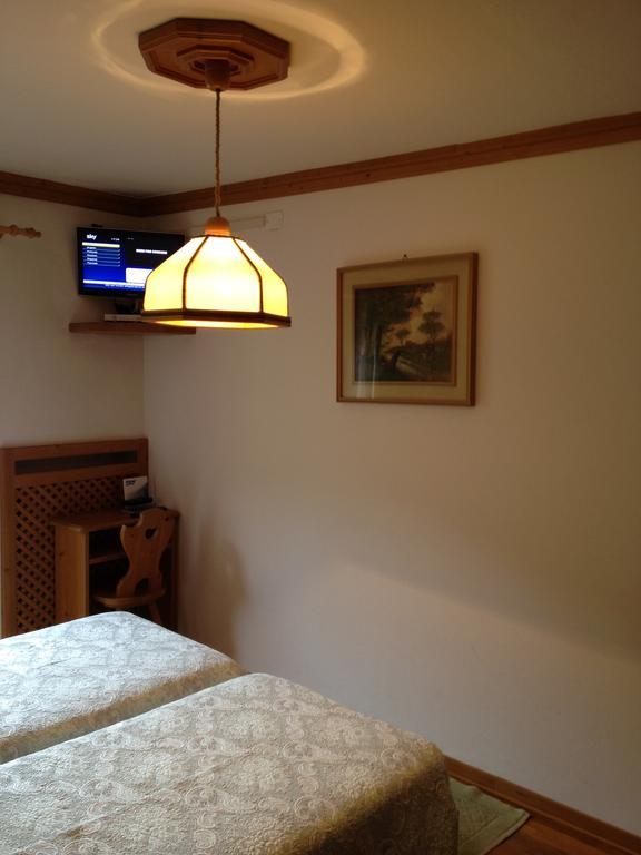 Albergo Garni Ajarnola Auronzo di Cadore Bilik gambar