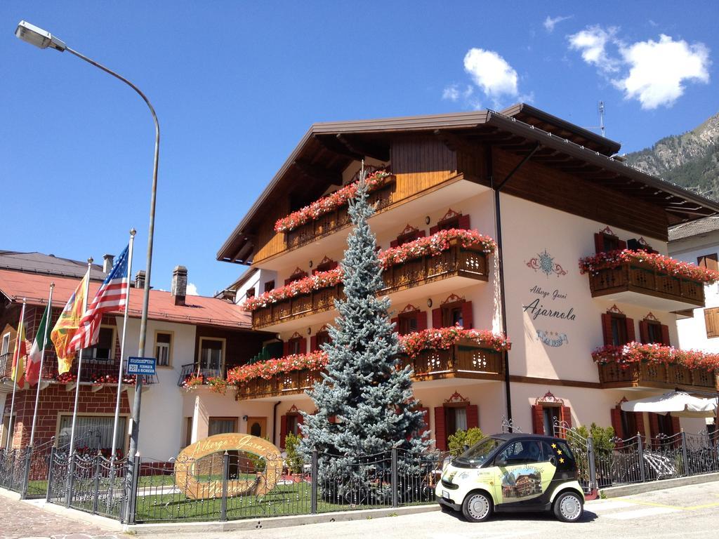 Albergo Garni Ajarnola Auronzo di Cadore Luaran gambar